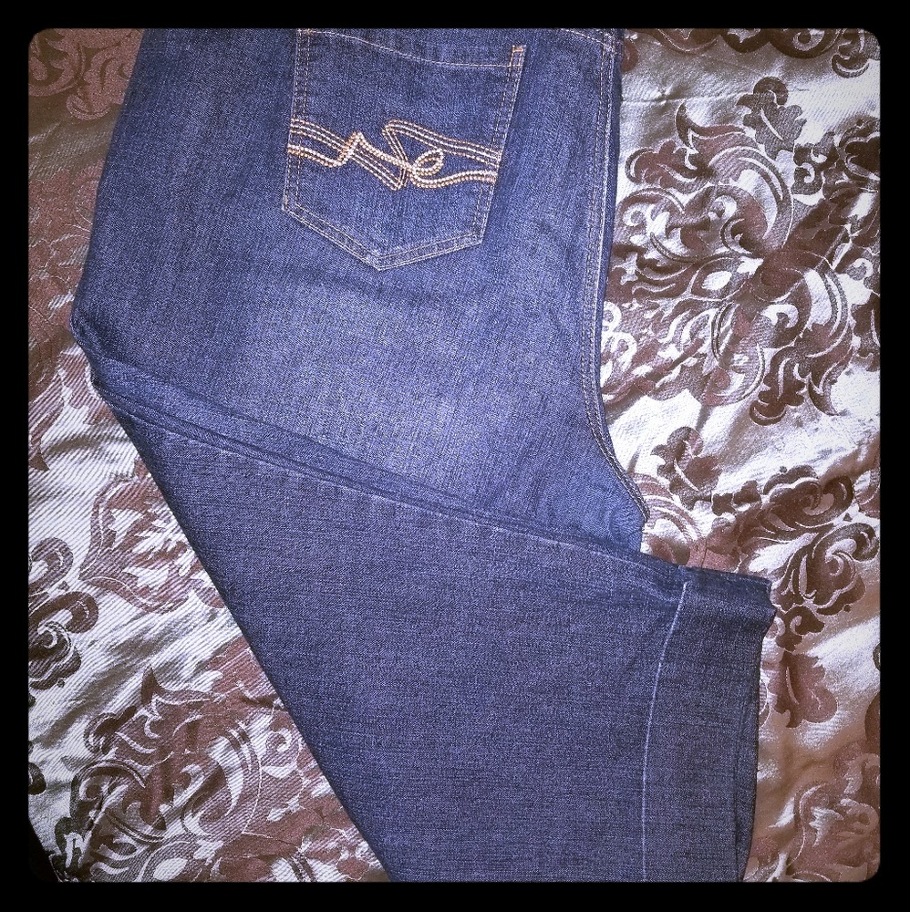 Capri jeans